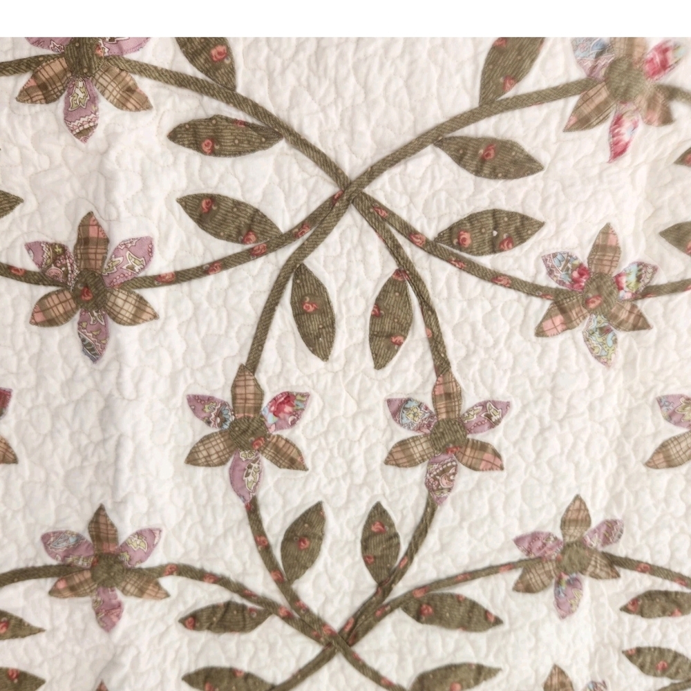 2 JCPenney Shabby Chic Floral Quilted Kayla Sham Standard Size 21"X27" New - Picture 7 of 12
